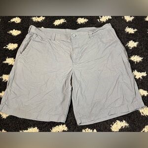 Columbia Men's Light Gray Flat Front Shorts